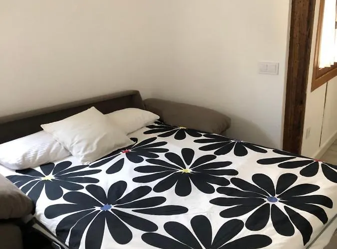 Apart. Cobertizo Del Pozo Amargo *